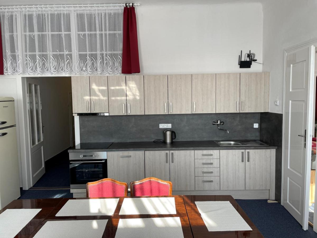 Apartman Netolice 207 Deluxe Экстерьер фото
