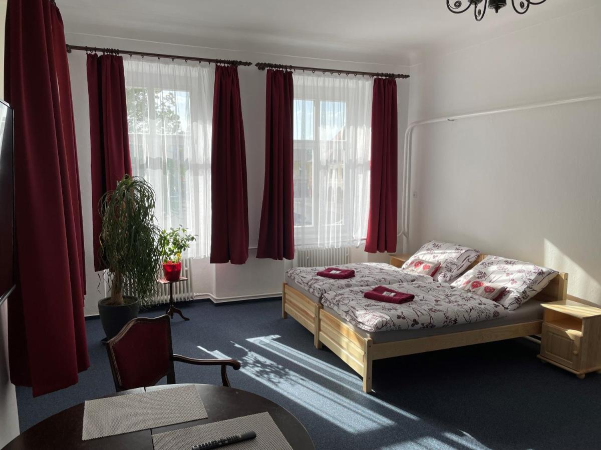 Apartman Netolice 207 Deluxe Экстерьер фото