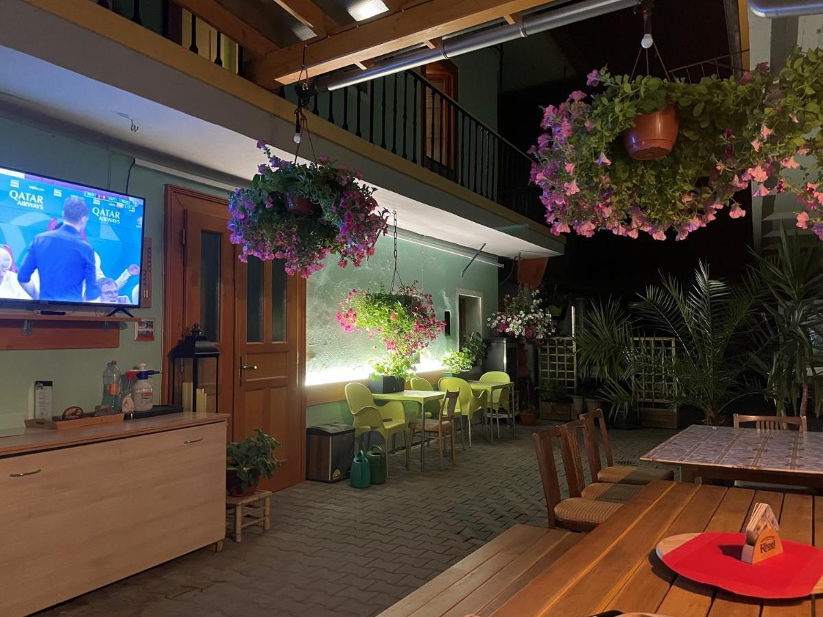 Apartman Netolice 207 Deluxe Экстерьер фото