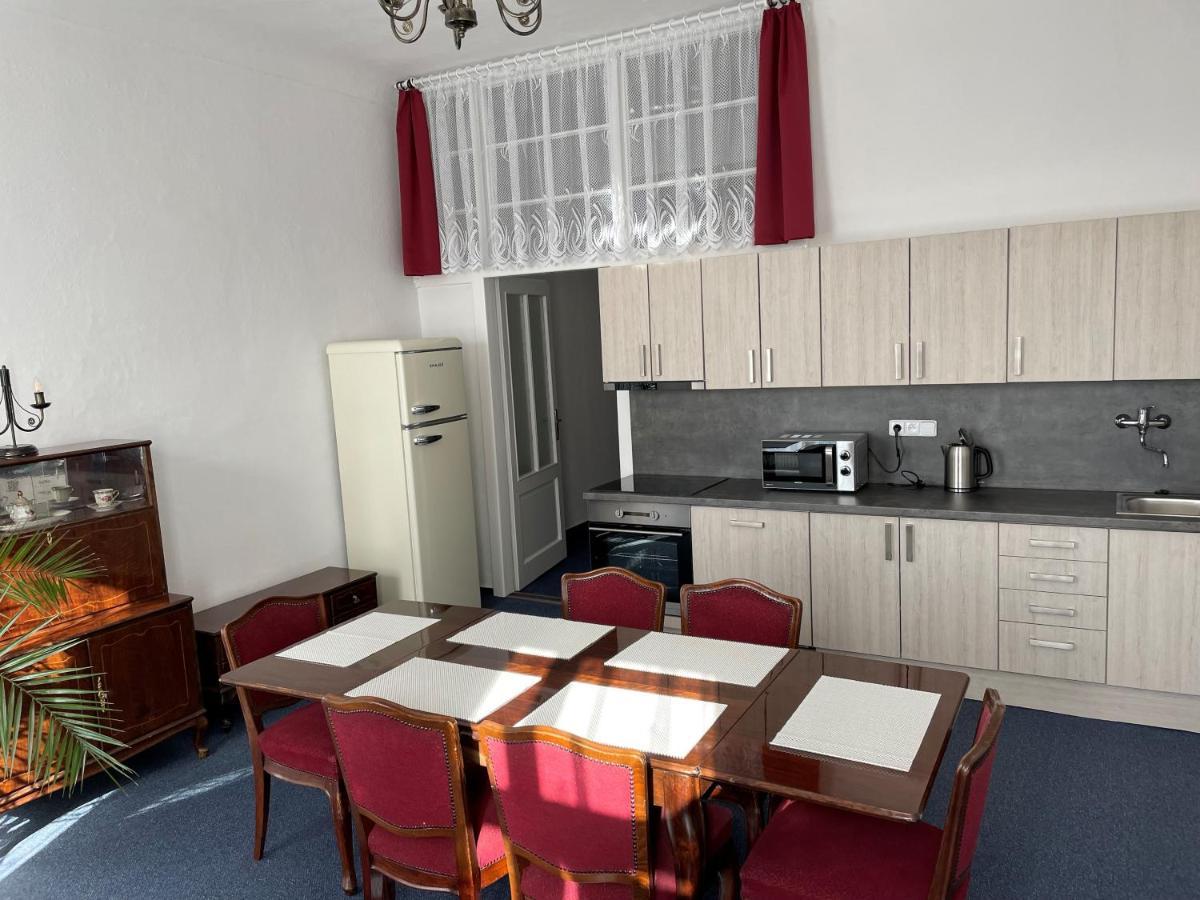 Apartman Netolice 207 Deluxe Экстерьер фото